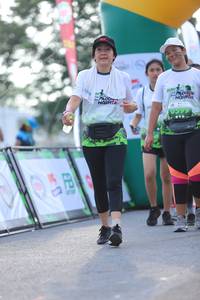 BIB: 
                            <button type="button" onclick="openModal(3653830)" class="btn btn-primary btn-sm float-right btn-popup" data-toggle="modal" data-target=".modal-high-quality">
                        <i class="fas fa-shopping-cart"></i> Add to Cart
                    </button>
                                            <button type="button" onclick="isThisMe(3653830, true)" class="btn btn-success btn-sm float-right btn-popup btn-isme hidden" data-toggle="tooltip" data-placement="bottom" title="นี่คือรูปของคุณใช่ไหม คลิกที่นี่เพื่อเอาเข้าอัลบั้ม">
                        <i class="fas fa-plus"></i> Add to album
                    </button>
                    <button type="button" onclick="isThisMe(3653830, false)" class="btn btn-warning btn-sm float-right btn-popup btn-isnotme hidden">
                        <i class="fas fa-ban"></i> Remove from album
                    </button>